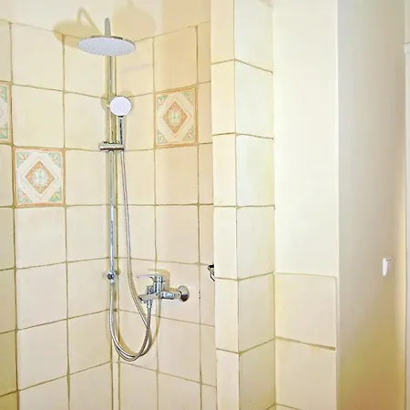 Apollo House Semesterbostad