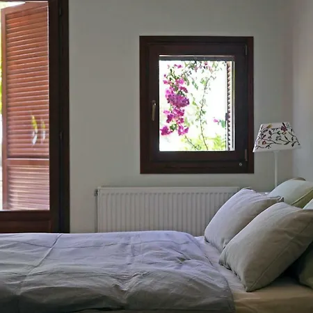 Apollo House בית נופש פורטו הלי