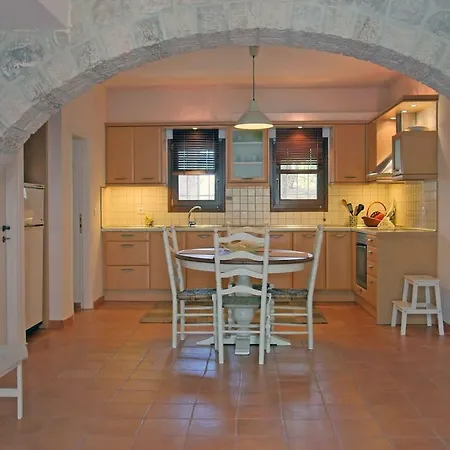 Apollo House 波多河丽