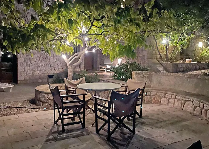 펜션 Apollo House 포르토헬리